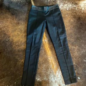 Club Monaco skinny black pant !